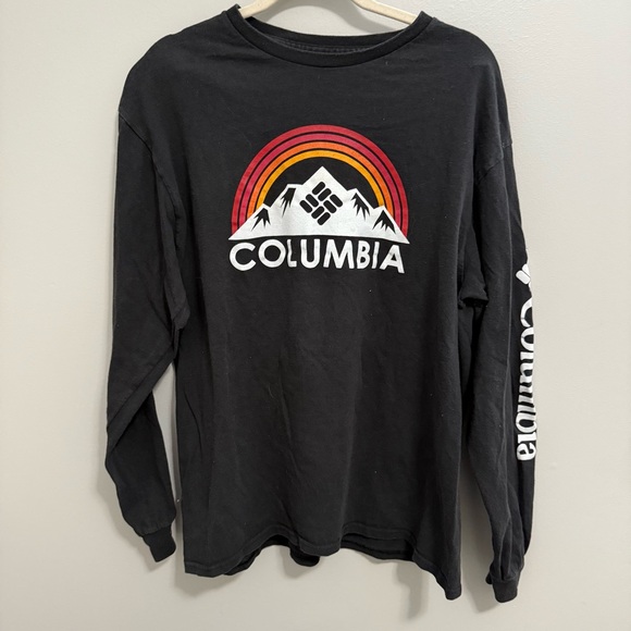 Columbia Tops - Columbia Graphic Tee- Long Sleeve